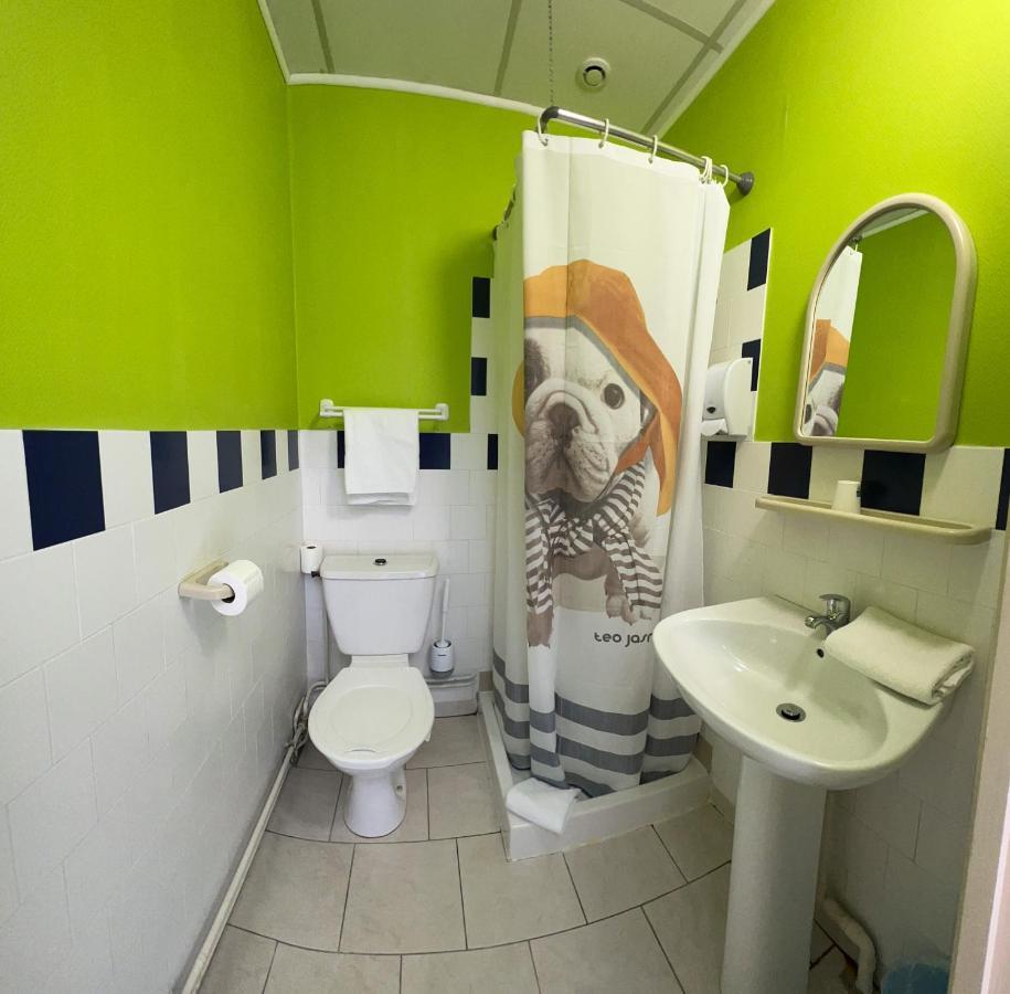 Le Petit Logis Hotel Beaumont-en-Véron Екстериор снимка